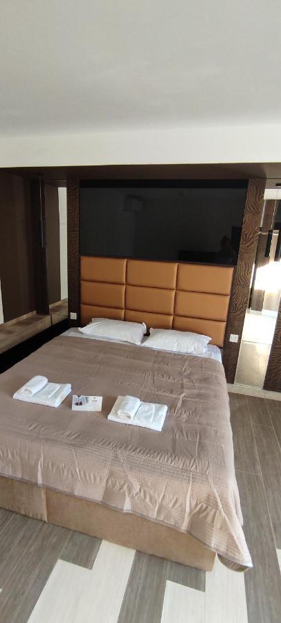 Garden Lounge Hotel Ереван Екстериор снимка