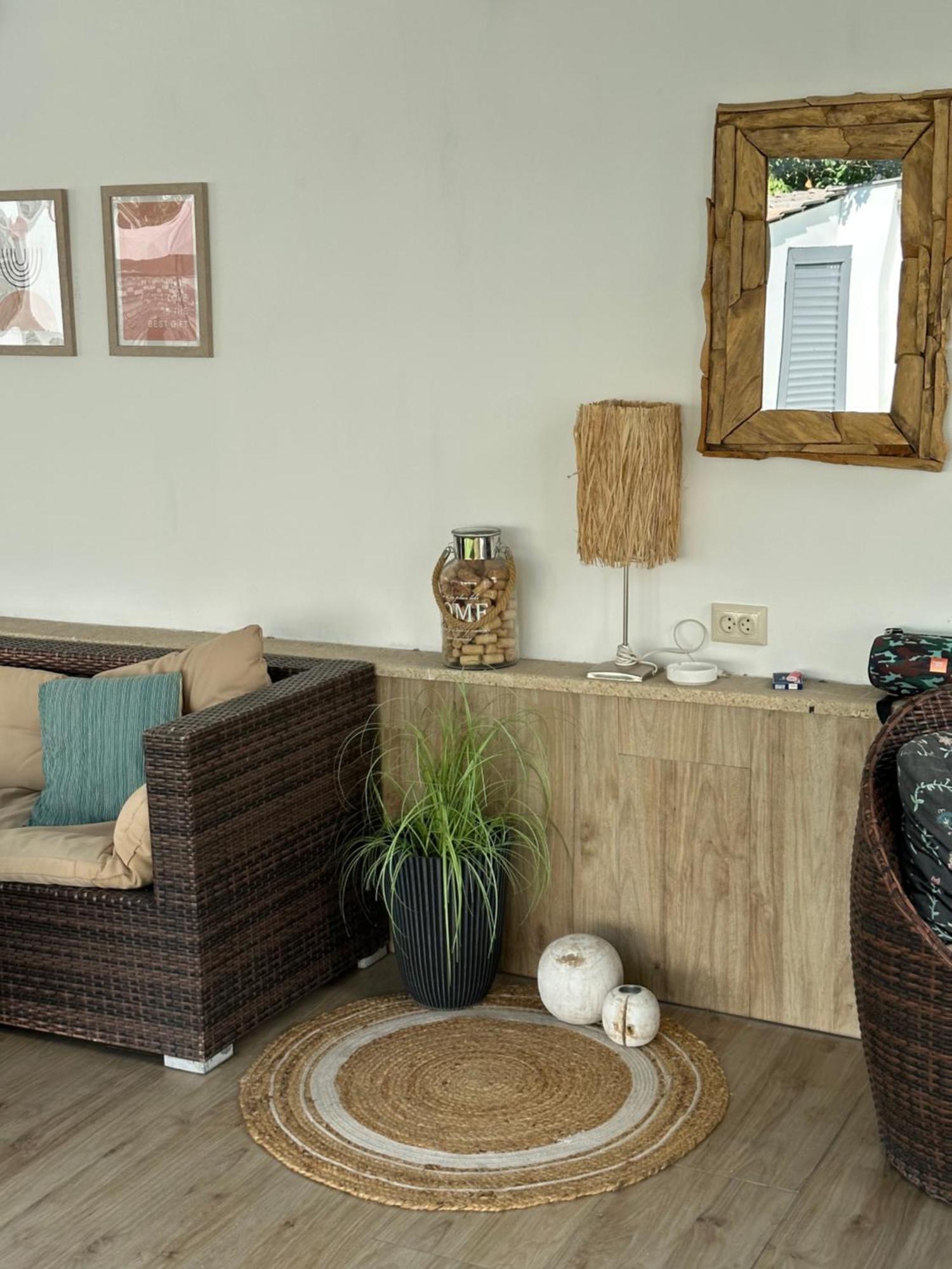 Garden Lounge Hotel Ереван Екстериор снимка