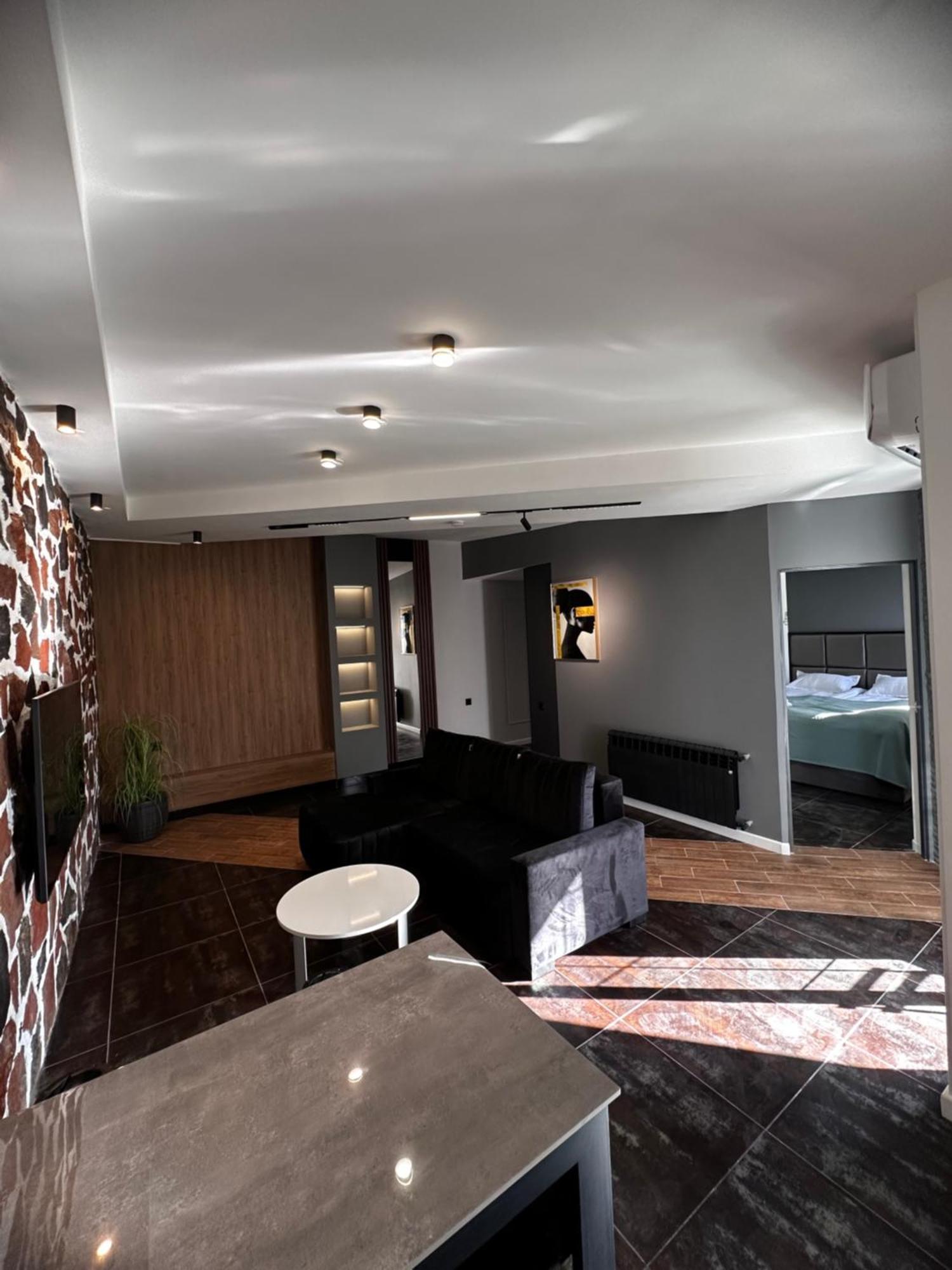 Garden Lounge Hotel Ереван Екстериор снимка